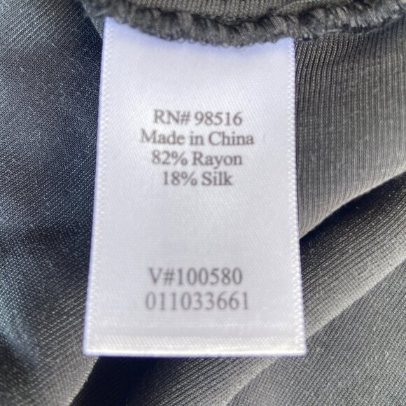 Coldwater Creek Women's Black Velvet Long Sleeve Blouse Top Size 1X Button Up - Picture 7 of 8